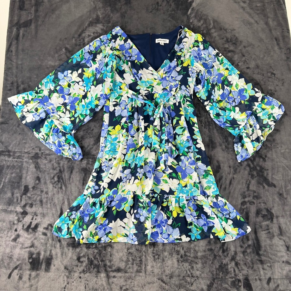 Shelby & Palmer Dress Women 6 Blue Floral V-Neck Tie-Waist Ruffle Hem